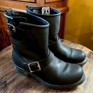 Frye Engineer 8R Boot